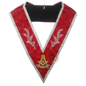 Collier Regalia en tissu de la meilleure qualité pour uniformes robe complète col de grand rang avec techniques brodées disponibles à la vente - Product Image 4