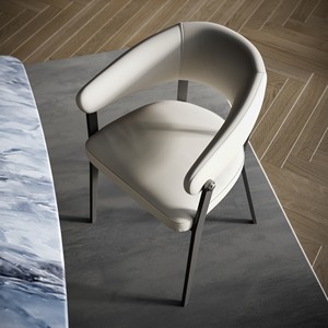 Chaise de salle à manger en aluminium rembourrée en similicuir blanc traditionnel pour l'ameublement de la maison - Product Image 3