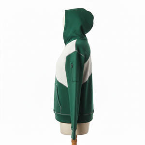 Hoodies de golf pour hommes fabriqués au Pakistan, en tissu respirant et anti-humidité, pour la pratique sur le driving range et les activités de plein air. - Product Image 4
