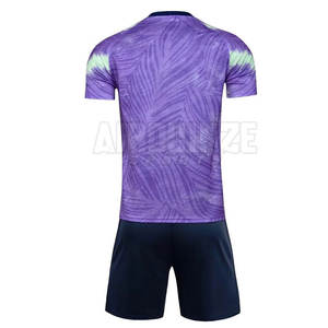 Cómodo recién llegado uniforme de fútbol nuevo estilo uniforme de fútbol de calidad uniforme de fútbol transpirable para la venta en línea - Product Image 3
