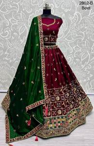 Lehenga choli ชุดแต่งงานปักรูป patola ที่สวยงาม - Product Image 5