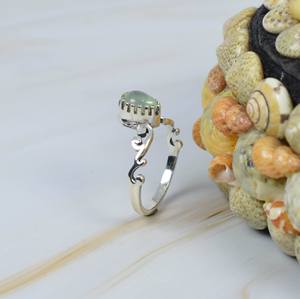 แหวนเงินสเตอร์ลิง925แข็งดีไซน์ไม่เหมือนใครพร้อมลูกแพร์สีเขียวประดับอัญมณีอัญมณีชั้นดีของขวัญสำหรับผู้หญิง - Product Image 2