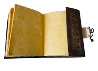 Dragon vintage en cuir livre de sorts Celtic wiccan journaux pour l'écriture prop Charcoal handmade embossed deckle Art paper Diary