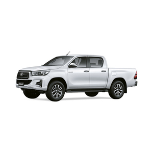 Toyota Hilux d'occasion livrée avec des performances fluides et un moteur propre - Product Image 2