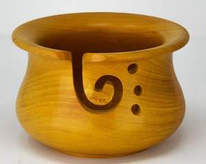 Cuenco de madera tallado a mano de lujo para hilo de ganchillo |   Soporte de Madera Maciza para Hilos de Tejer, para Manualidades y Aficiones - Product Image 2