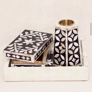 Incrustation de nacre noire, ensemble de plateaux de Bakhoor faits à la main avec boîte de nacre indienne pour la décoration de la maison - Product Image 1