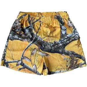 Para UOKIN Factory 2025 Nuevo diseño 100% Poliéster Transpirable Mid-Rise Boxer Shorts para hombres Patrón grande hecho por Dress Sports - Product Image 1