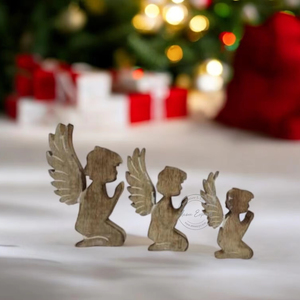 Figurines d'ange en bois fabriquées à la main ensemble de 3 parfaits pour la décoration de table de Noël maison de vacances et décorations de fête - Product Image 1