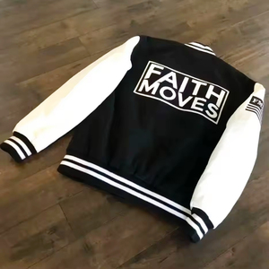 Veste universitaire personnalisée avec patch Chantilly en laine Melton Whit cuir de vachette coton matériau de remplissage - Product Image 2