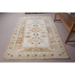 พรมวินเทจสไตล์ตุรกี ขนาด 5.1x7.2 ฟุต สีเบจลายจุด ทำจากขนสัตว์ - Product Image 3