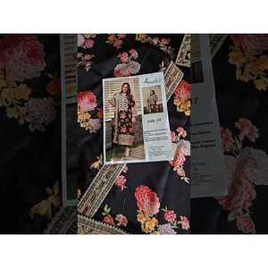 Colección de Satén de Lujo ANEELA 2025 LUX17-TC-1377, Blusa Ecológica de Cuello Redondo, Manga Tres Cuartos, Color Negro, para Uso Diario - Product Image 2