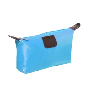 Borsa da Toilette Personalizzata con Cerniera per Gadget, Modello Belgrado - Product Image 1