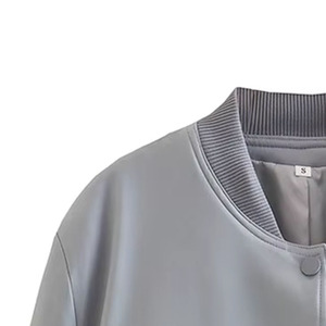 เสื้อแจ็กเก็ตเบสบอลผู้หญิงมาใหม่ฤดูใบไม้ผลิฤดูใบไม้ร่วงเสื้อกันลมลำลองคอตั้งดีไซน์กระดุมกระเป๋าใหญ่ระบายอากาศได้ดีผ้าไหมสั้น - Product Image 5