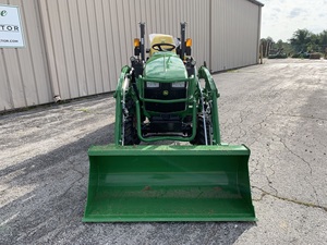 Cortadora de Césped John Deere 2025R Usada, Duradera y de Alto Rendimiento, en Venta, Mejor Calidad, Precio de Fábrica, para Jardín Exterior - Product Image 5