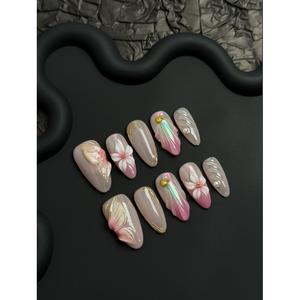 Uñas Postizas Aurora Bloom con Diseño Floral Elegante para Decoración de Uñas - Product Image 1