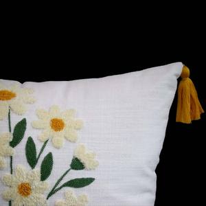 Housse de coussin de luxe en coton pur à effet slub, dernier design de broderie, respirante, taie d'oreiller, design personnalisé pour canapé - Product Image 3