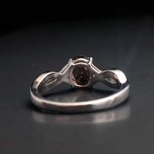 Bague de fiançailles en argent sterling de luxe, quartz fumé Luna, taille ovale, clair, premium, unique, facetté, cadeau de mariage, anniversaire, anniversaire de naissance - Product Image 2