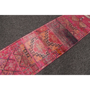 Tapis turc patchwork 2,5x9,2 pieds, tapis vintage, tapis géométrique rose - Product Image 3
