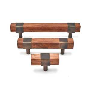 มือจับประตูไม้สไตล์อเมริกันแบบคลาสสิก ขัดเงา กันน้ำ คุณภาพสูง สำหรับประตูภายใน เฟอร์นิเจอร์ มือจับแบบคันโยก - Product Image 1