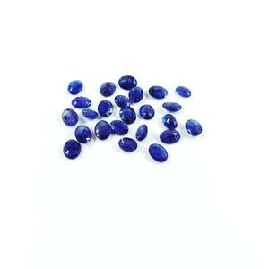 Saphir bleu naturel de Bangkok, ovales calibrés 7x9mm 8x10mm, taille brillant facetté, couleur violet, pierre précieuse en vrac, taille coussin - Product Image 1