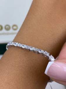 Black Pearl Jewels High Selling 14K White Gold Lab Grown Diamond Tennis Bracelet 6,93 Ct Oval Emerald Cut VS1 IGI Certified Pave - Product Image 3