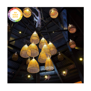 โคมไฟแขวนทำจากหวายเป็นมิตรต่อสิ่งแวดล้อมสำหรับตกแต่งห้องรับประทานอาหารหรือร้านอาหารจากเวียดนาม - Product Image 5