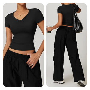 Hauts de yoga à col en V écologiques pour femmes T-shirt à manches courtes pour l'été Débardeur skinny confortable pour courir des chemises Slim Fit - Product Image 5