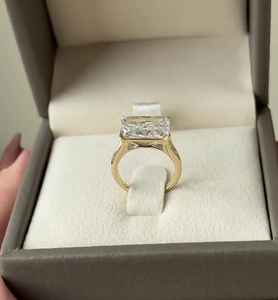 แหวนเพชรเม็ดใหญ่ 5 กะรัต ทรงรัศมี รูปทรงยาว ผลิตในห้องปฏิบัติการ ฝังแบบหนามเตย ชุบแพลตตินั่ม ของขวัญสำหรับผู้หญิง - Product Image 4