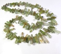 Collier en pierre précieuse de tourmaline de qualité supérieure de couleur vertâme, taille facetée, en forme de bâton, 8-23 mm, 16 pouces, pierres précieuses naturelles en forme de crayon, pierres précieuses en vrac