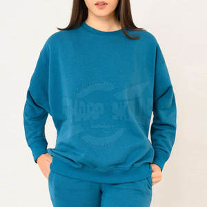 Sudaderas de invierno personalizadas para mujer con sudaderas con capucha de diseño de logotipo frontal de material duradero - Product Image 1