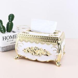 Elegante Portapañuelos de Latón con Detalles de Inspiración Antigua y Elementos Hechos a Mano, Perfecto para Agregar Encanto - Product Image 1