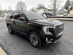 2023 Usato per Trasmissione Automatica Ultimate Black Motore Benzina 4L Interni in Pelle Scura Cerchi in Alluminio R20 Guida a Sinistra - Product Image 3