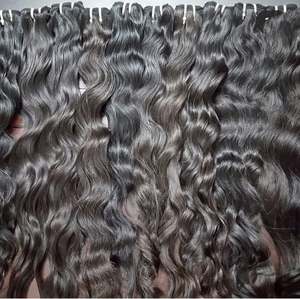 Capelli Indiani Remy Vergini Morbidi Ondulati Eco-Friendly Leggeri da Singolo Donatore Marca ALVI 100g 10-32 Pollici Vendita all'Ingrosso Diretta dalla Fabbrica - Product Image 4