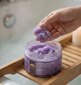 Gommage corporel au sel de l'Himalaya à la lavande naturelle, exfoliant biologique hydratant pour le soulagement du stress et l'adoucissement de la peau - Product Image 3