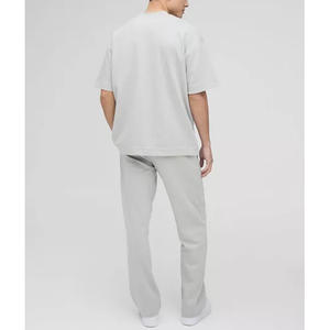 Ensemble sweat-shirt et pantalon d'hiver avec impression de logo personnalisé |   Sweat-shirt à capuche en molleton 100% coton résistant et pantalon de survêtement respirant - Product Image 3