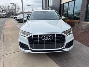 (T&D) รถยนต์มือสอง ปี 2023 Q7 55 พรีเมียม - Product Image 3