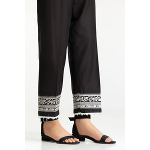 Pantalones Casuales para Mujer IUSTTR-42012 Negros con Bordado, Transpirables, Ligeros, Cintura Elástica, Talla XL, Bordado Medio - Product Image 2