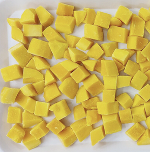 Cubos naturales de mango congelado Material de fruta tropical de Vietnam para la preparación de helados y bebidas - Product Image 1