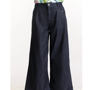 Pantalones vaqueros de mezclilla de algodón 100% con cintura alta personalizados para mujer, pierna ancha con parche rasgado, parte inferior de campana ajustada, pierna acampanada, OEM alta - Product Image 1