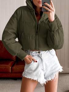 Nuevo estilo de marca, venta al por mayor, chaquetas de bombardero de seda satinada personalizadas para mujer, chaqueta de béisbol transpirable de satén para mujer para niñas - Product Image 6