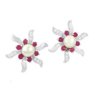 Boucles d'oreilles clous tendance pour femme, motif floral religieux, en argent et rubis, plaqué or, avec pierre principale en diamant, pour les fêtes - Product Image 3