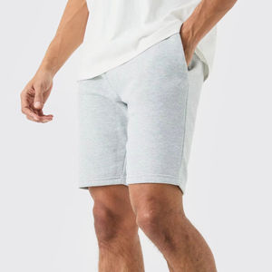 Short de survêtement d'entraînement pour hommes, respirant, décontracté, avec poche, fabriqué au Pakistan, avec logo personnalisé. - Product Image 1