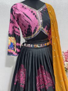 Nouveau designer Navratri impression numérique spéciale Lehenga Choli avec vrai miroir Dupatta vêtements indiens et pakistanais - Product Image 3