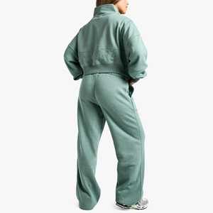 Nuevo diseño de alta calidad media cremallera cuello Crop Top 100% algodón Mujer chándal Color sólido transpirable Flare chándales para mujer - Product Image 2