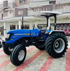 Tracteur à roues 2WD Sonalika 60 2023 avec transmission par engrenages, composants principaux, moteur, boîte de vitesses, d'occasion - Product Image 4