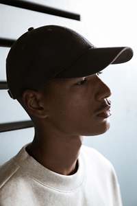 Sudadera bordada holgada de algodón para hombre, camiseta blanca de manga larga con cuello recortado y Costilla redonda con hombros caídos - Product Image 6