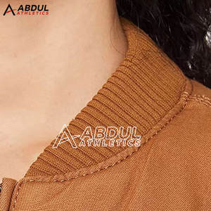 แจ็คเก็ตบอมเบอร์ผู้หญิงดีไซน์ใหม่ ให้ความรู้สึกนุ่มสบายด้านใน พร้อมดีไซน์ที่ปรับแต่งได้สำหรับการสวมใส่ลำลองในชีวิตประจำวัน - Product Image 5