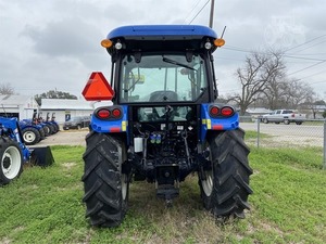 NOUVEAU Tracteur à chenilles HHOLLANDD WORKMASTER 551 70HP 2026 avec moteur et boîte de vitesses - Product Image 3