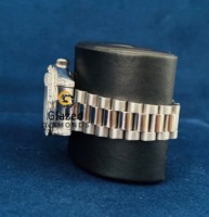 Montres pour hommes de qualité supérieure, design élégant, style hip-hop, serties de diamants en moissanite, boîtier en acier inoxydable, cadran en verre analogique.