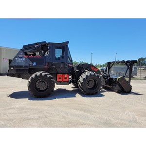 JARRAFF LINEBACKER 4x4 2025, état neuf, avec climatisation et 3 heures d'utilisation - Product Image 2
